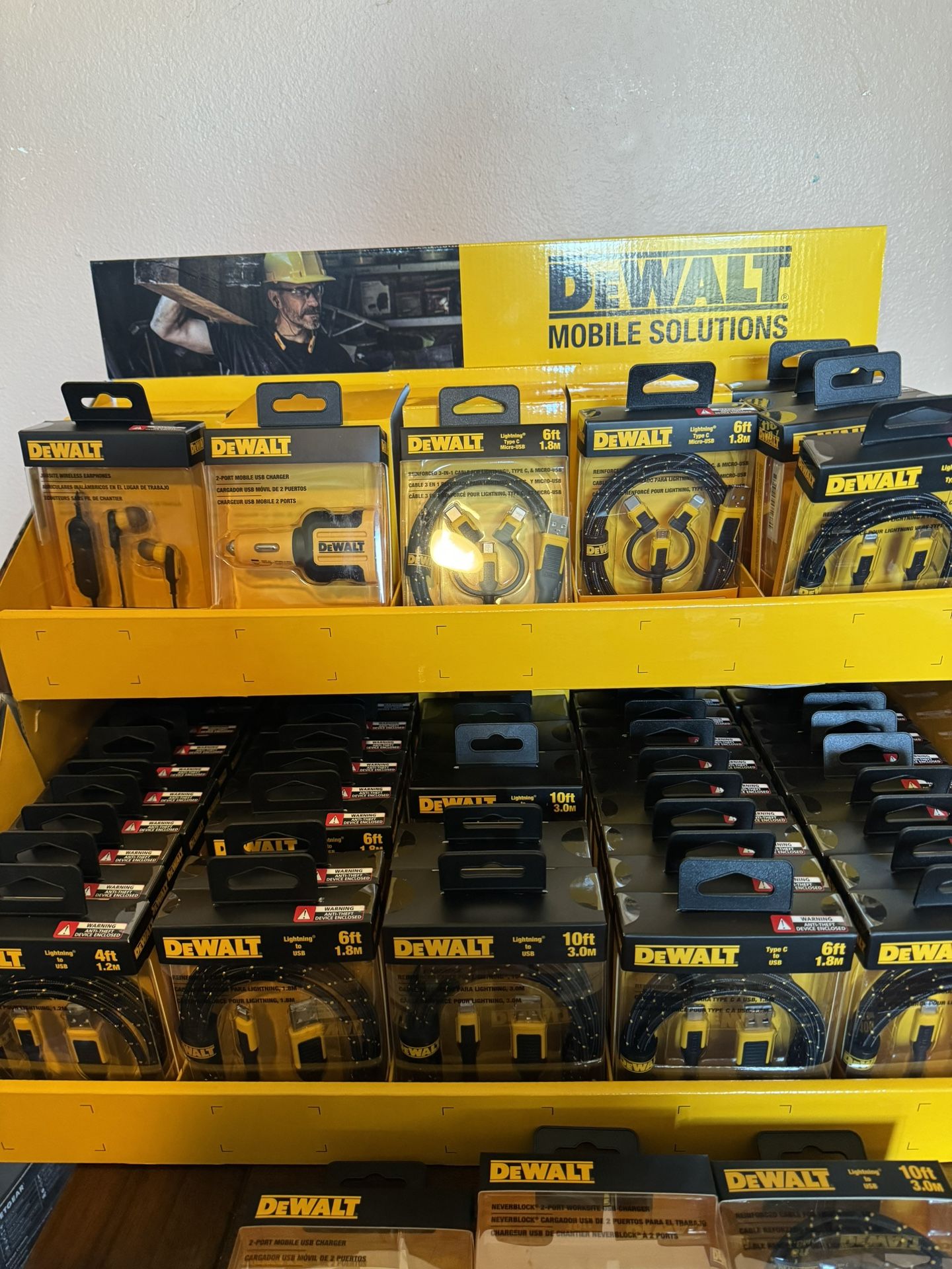 DEWALT Cable Reinforced 3-in-1 IPhone, USB, And Samsung/Android