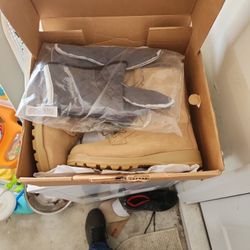 Bates Winter Boots