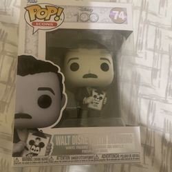 New Funko Disney Disney 100 Walt Disney With Drawing 