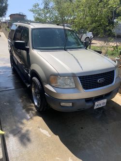 2004 Ford Expedtion