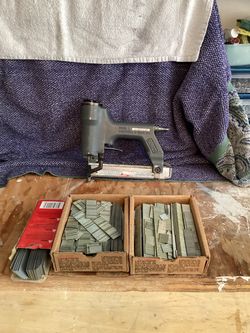 Senco model L Brad Nailer plus 31,000 brad nails