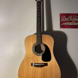 Vintage 70s Alvarez guitar (Japan)