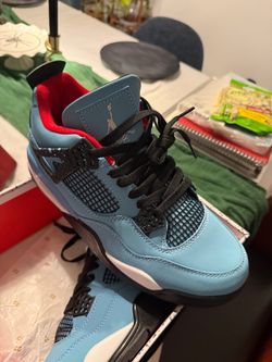 Air Jordan 4 Travis Scott Cactus Jack Sneakers