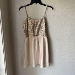 Brand New Woman’s Forever 21 Beige Gold Sequin Dress Up For Sale 