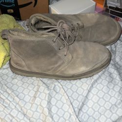 Men Size 9 Uggs