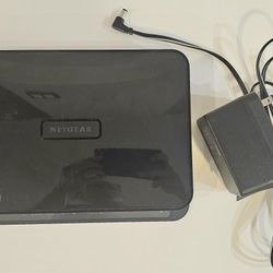 Netgear Dual Band Wireless-N Gigabit WiFi Router with Power Adapter