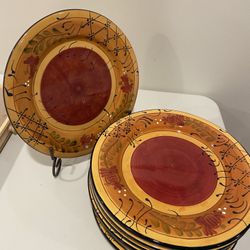 “Romance” Ambiance Collection.  8 Dinner Plates.  
