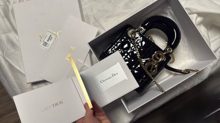 Mini lady Dior patent leather