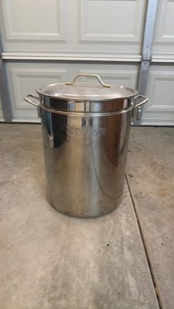 Bayou Classic stainless steel stockpot