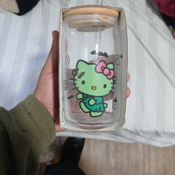 Hello Kitty Halloween Cup