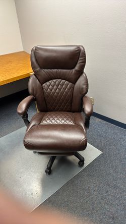Nice Office Chair