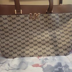 Michael khors handbag