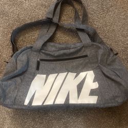 Nike Duffel Bag 
