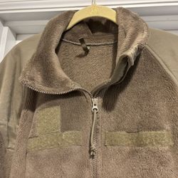 Military Surplus Army Coyote Cold Weather Fleece, XL