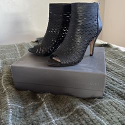 Vince Camuto Heeled Ankle Bootie