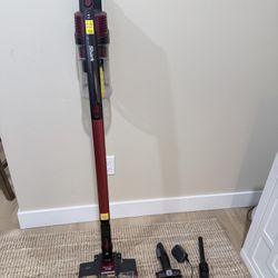 Shark Rocket Pet Pro Cordless Vacuum IZ162H w/ Battery & Attachments