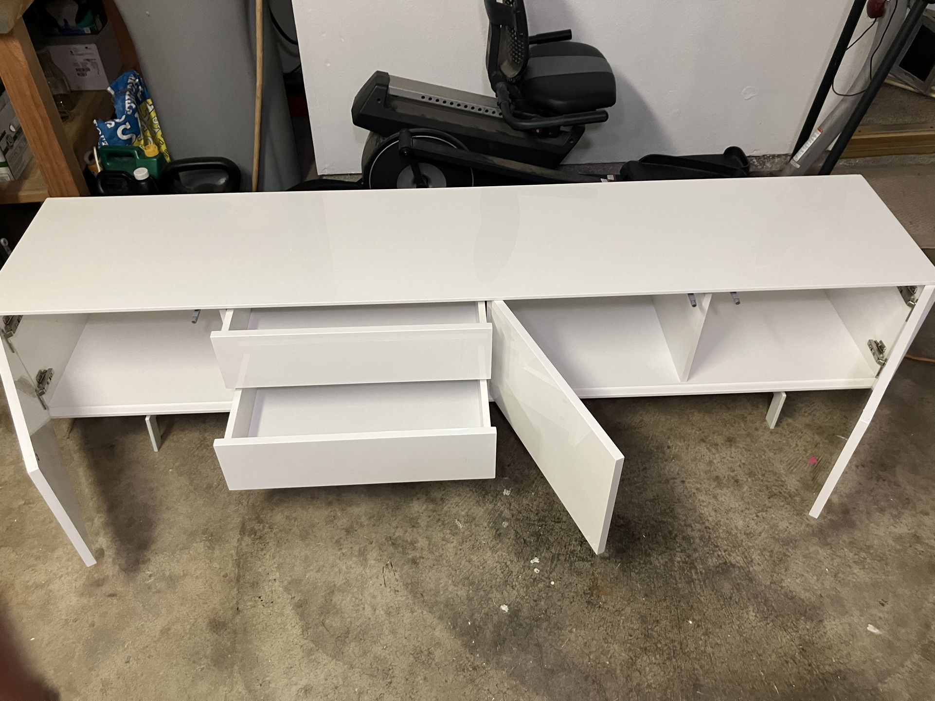 Birmingham 82” Media Stand (entertainment Center)