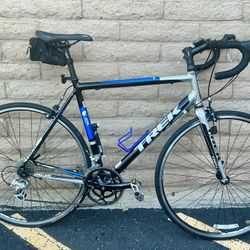 58cmm, Gorgeous Trek Road Bike | 1 owner | Like New | ~5’11”-6’4”| Free Extras