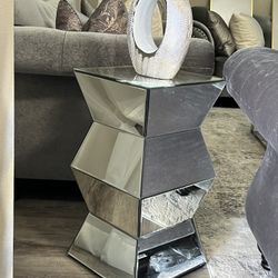 Mirror table 3  Mirror, Tablet. they have little cra