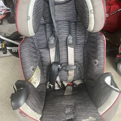 Evenflo Carseat