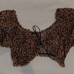 Cheetah Print Crop Top ✨