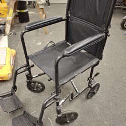 Drive Medical Transport/WHEELCHAIR with Leg Rests 
