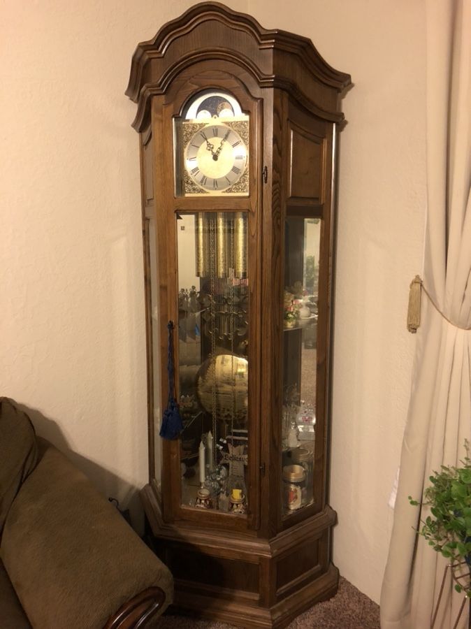 Germany Black Forest grandfather clock, curio.