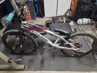 2022 Chase edge cruiser 24"