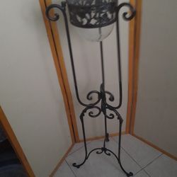 Plant STAND