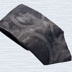 Gucci Italy 1980s Charcoal Gray Silk Jacquard Tie With Crest Logo