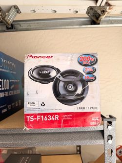 Pioneer 6.5 Speakers