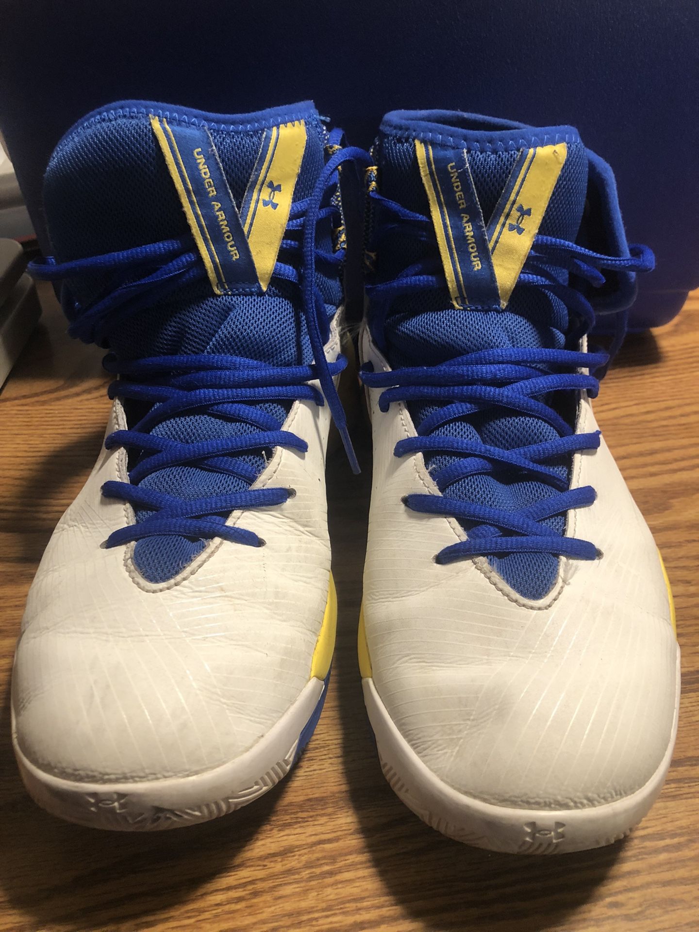 Under Armour Rocket Men's Basketball Sneakers