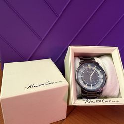 Kenneth Cole New York KC9047 Men’s Quartz Watch (43mm)