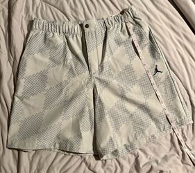 Air Jordan Diamond Men's Golf Shorts - NWT Size L