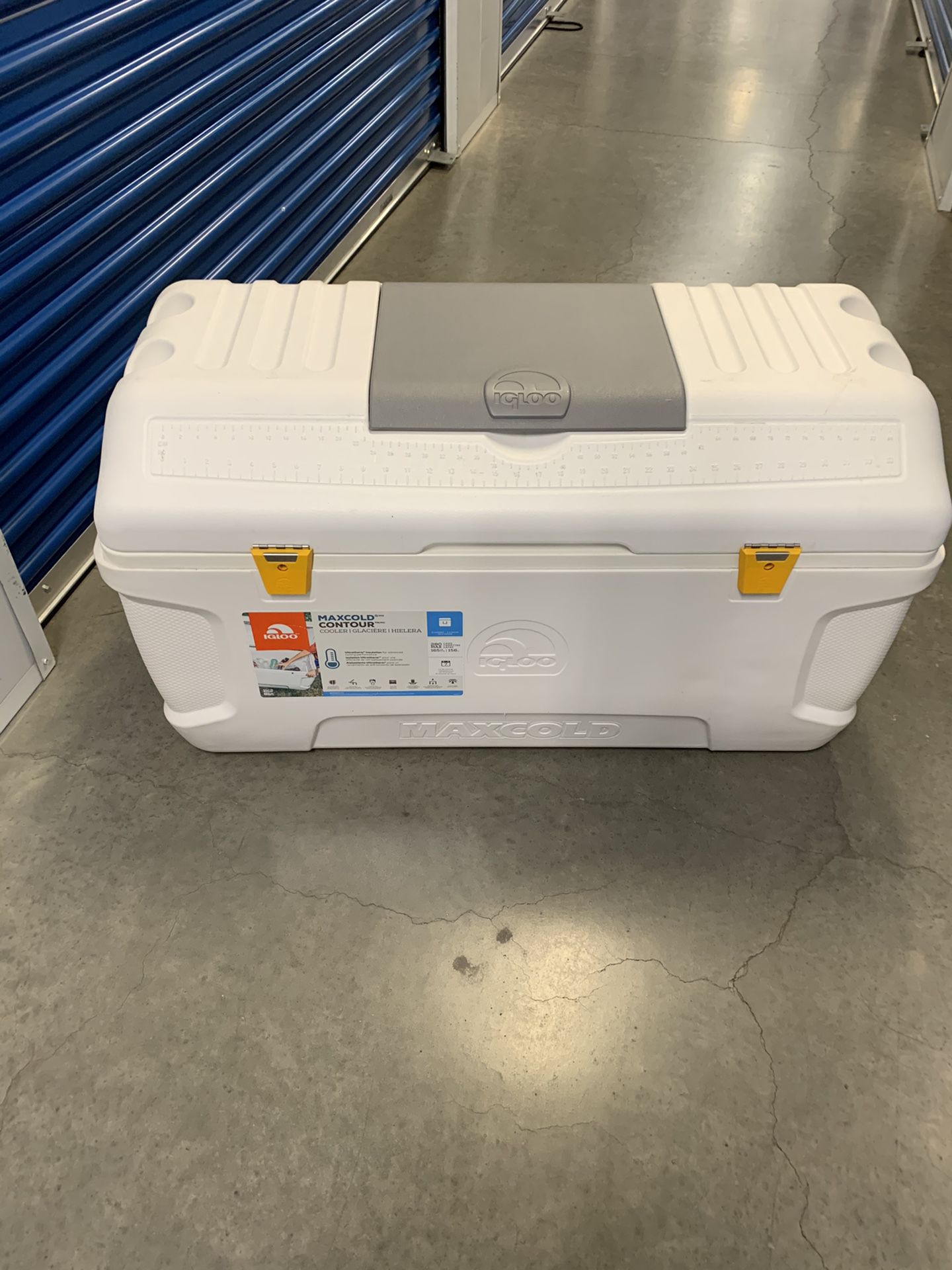 Igloo cooler up to 280 cans like new