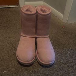 PINK UGGS SIZE 9