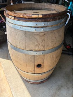 Wine barrel