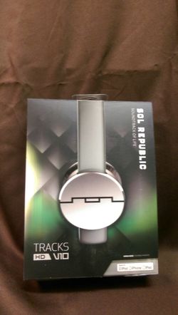 Great headphones. BRAND NEW. Sol Republic.