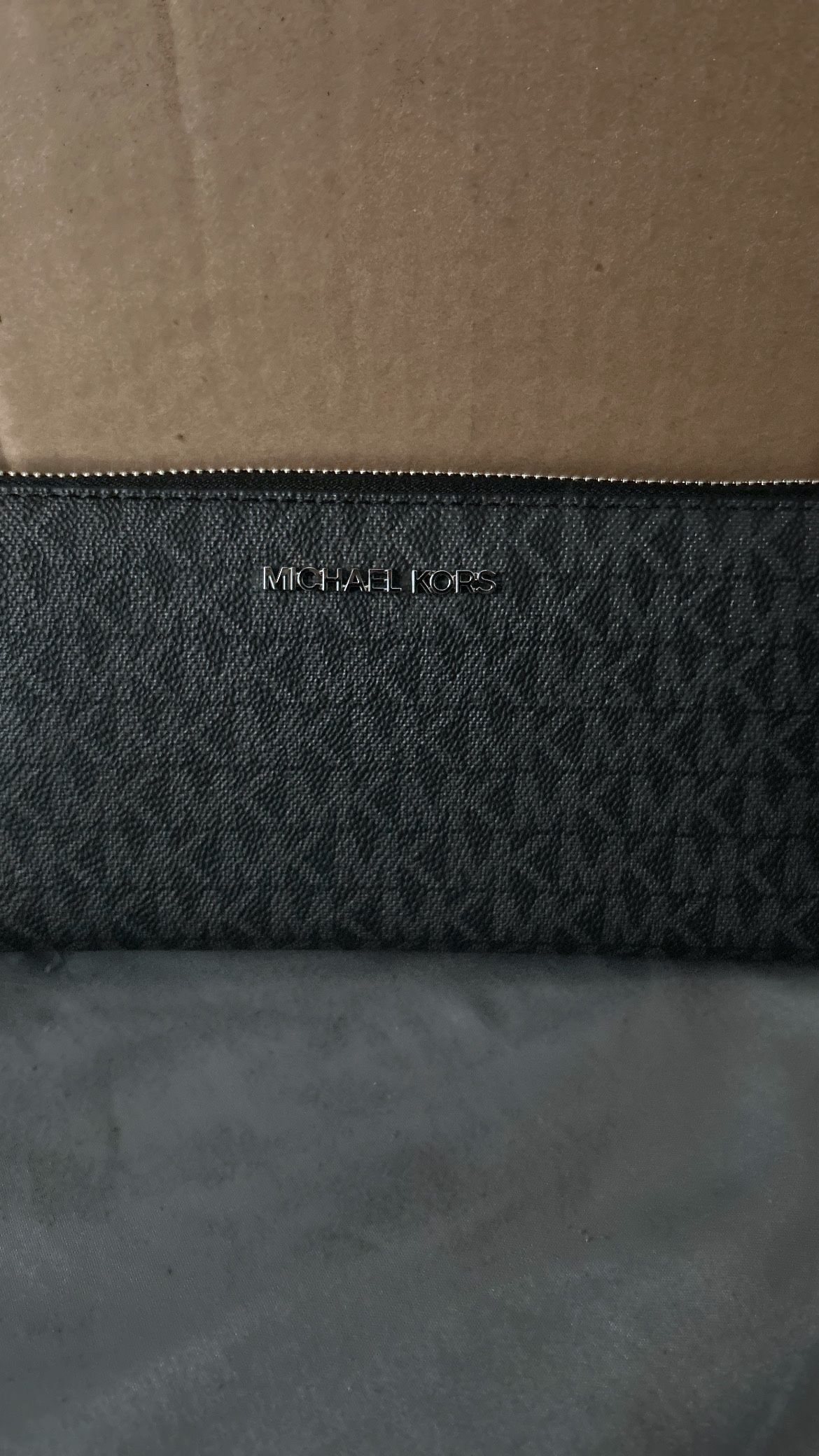 black Michael Kors Wallet