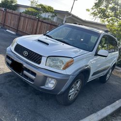 2003 Toyota Rav4