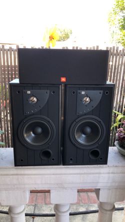 Jbl bookshelf & center speakers sets.