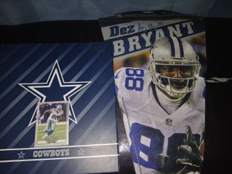 DEZ BRYANT WALL PENANT / FOOTBALL CARD