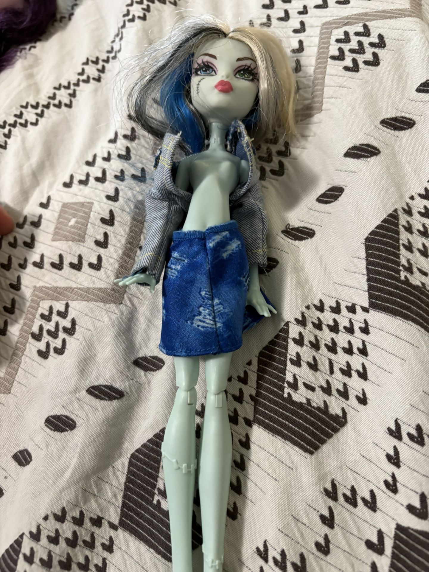 Monster High Doll Frankie Stein . Killer Style $15