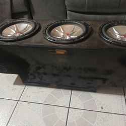 Kicker Subwoofers