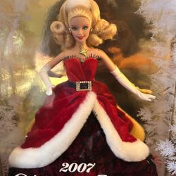 HOLIDAY BARBIE