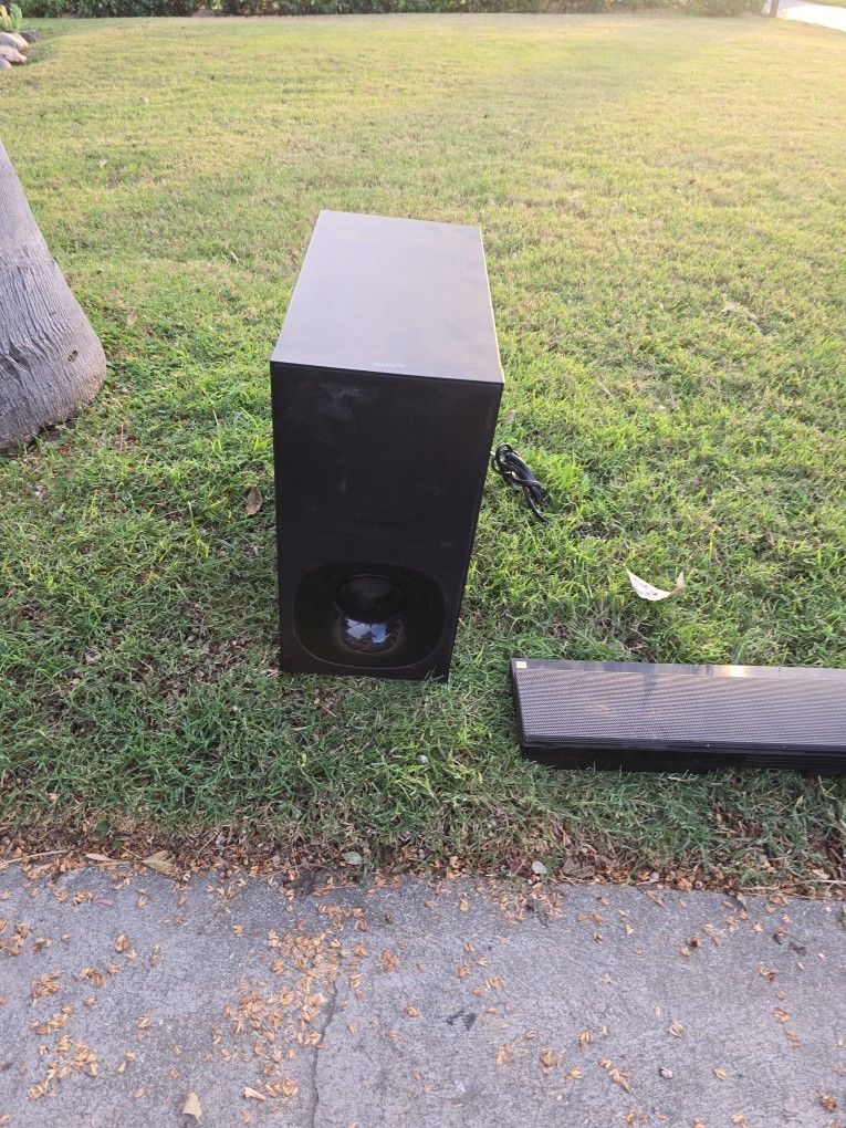 Sony Soundbar And Sub Woofer