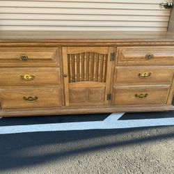 8 drawers dresser/tocador de 8 cajones 