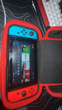 Used Nintendo switch 5 games comes with case