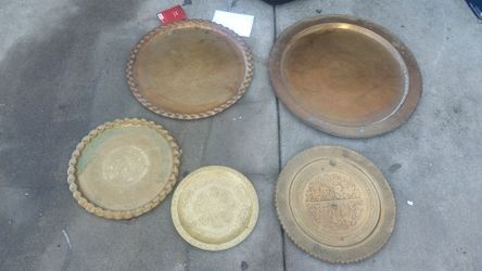 collectable brass wall plates crats $200 for all