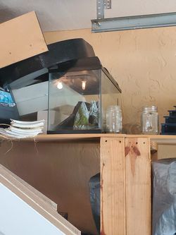 YARDSALE TODAY 8/8 - 8/9